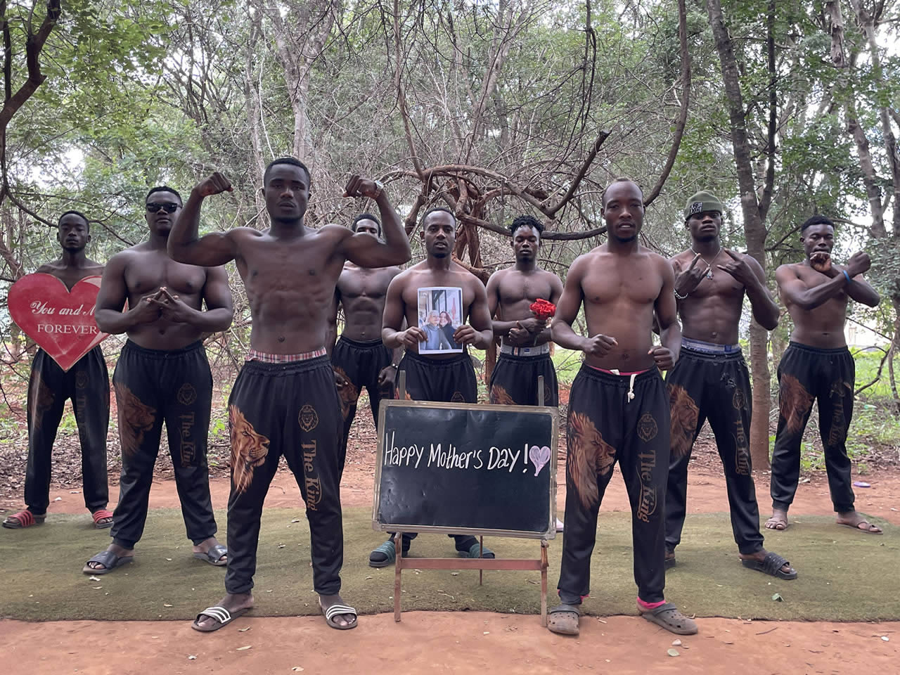 African Lion Team