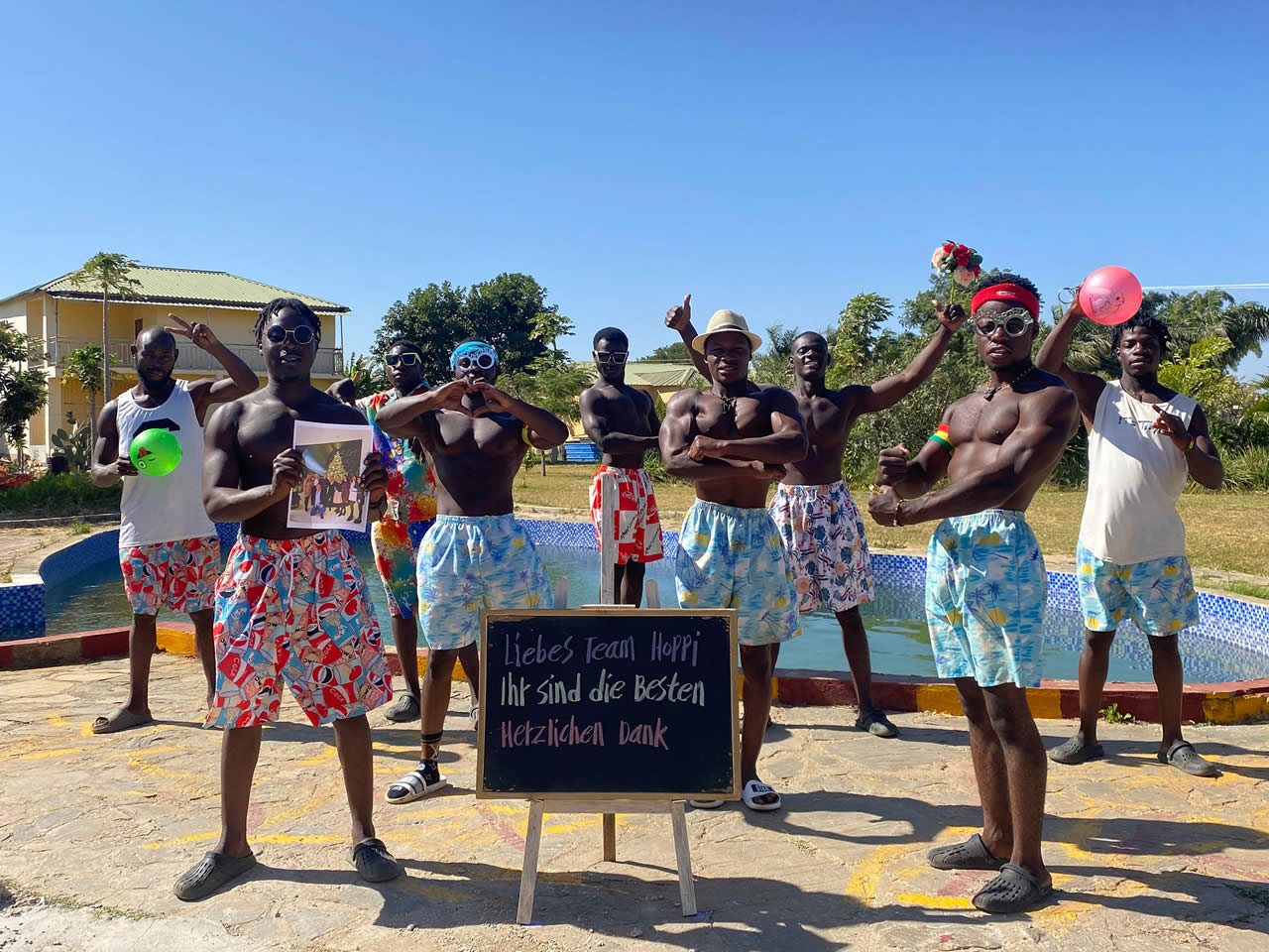 Afrikanisches Poolparty-Team